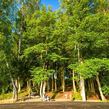 Domek Nad Jeziorem Kretowiny Buitenkant foto