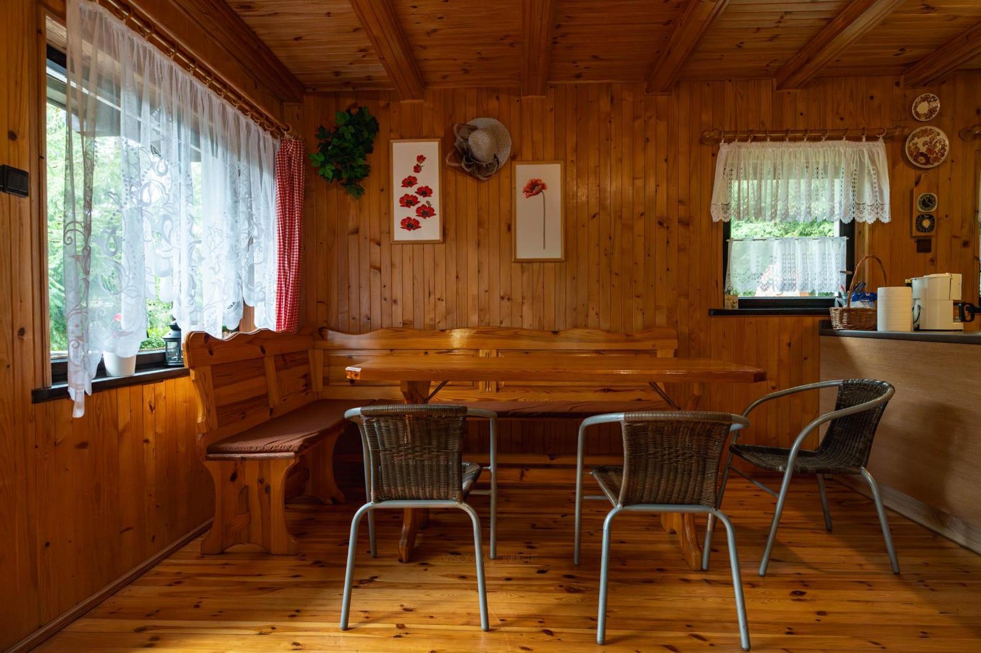Domek Nad Jeziorem Kretowiny Buitenkant foto